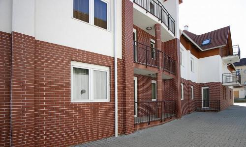 Heviz Apartment | Centrum Apartmanház