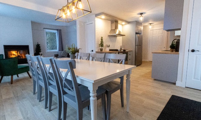 Saint-Leonard-de-Portneuf Ski Chalet | Century-old country house adapted for people with reduced mobility.