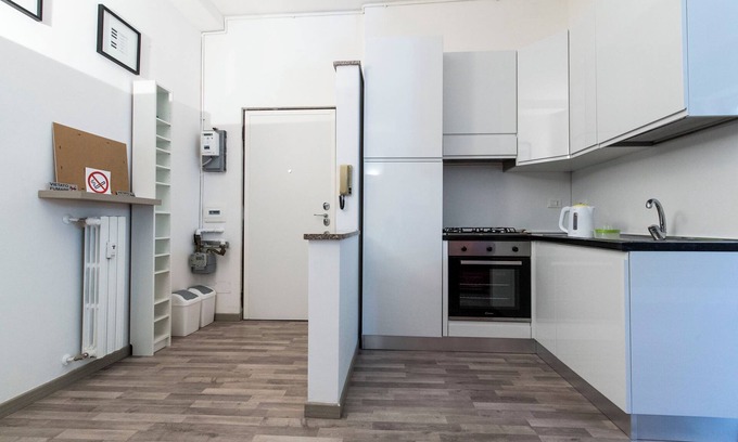 Garegnano Apartment | Certosa 284 - Studio Apartment, Sleeps 3