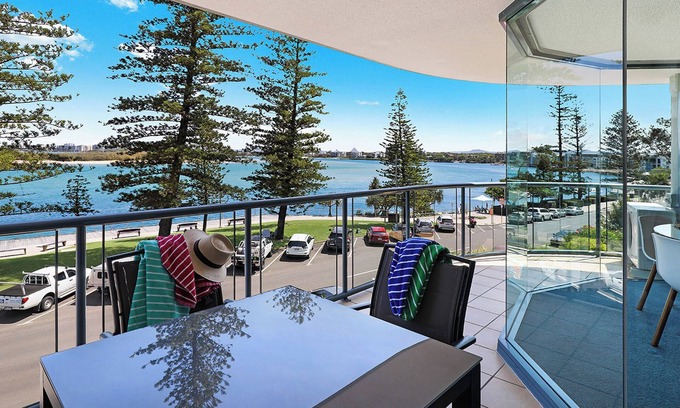 Moreton Bay Region Apartment | Cerulean Beachfront Apartment - Unit 5