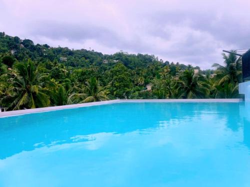 Anniwatta Hotel | Ceylon Ayu Resort Kandy