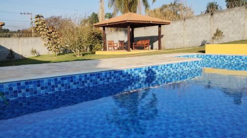 Ibiuna House | Chácara com piscina e amplo espaço gourmet à sete min da famosa estrada do roteiro do vinho