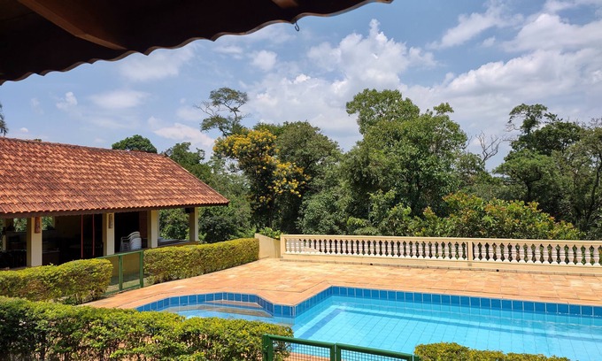 Jardim Primavera House | Chácara em Itupeva/sp, 4 Suítes, Piscina, Churrasqueira, Mini Campo a 70km de SP