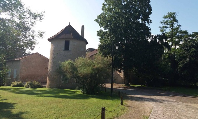 Ayron House | Château D'ayron - Ayron
