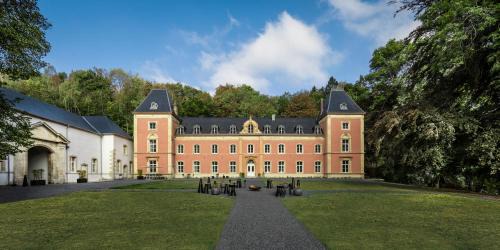 Habay Bed & Breakfast | Château du Pont d'Oye