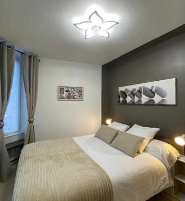 Saint-Amand-en-Puisaye Apartment | Château, poteries, vins et randonnées