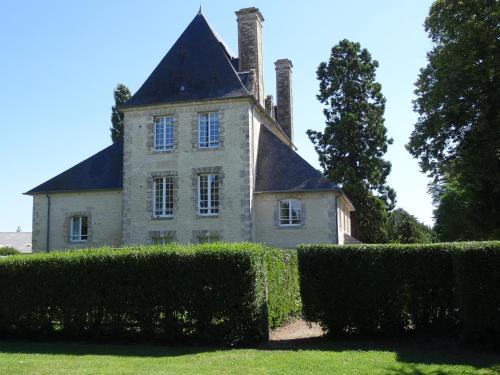 Bons-Tassily Apartment | Château Turgot Gîtes