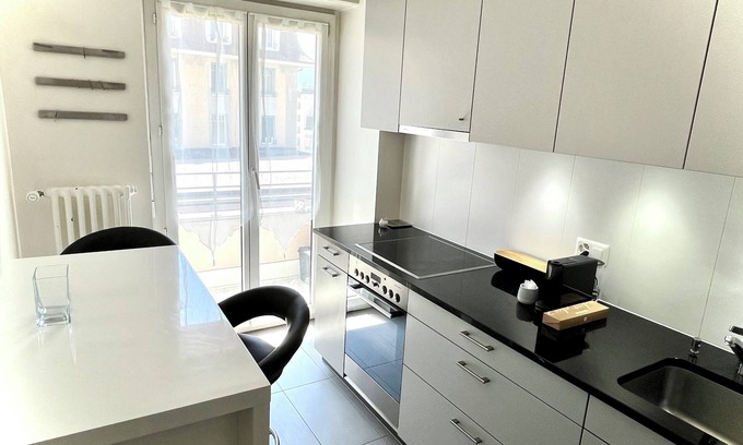 Lausanne Center Apartment | CH Apartment Lausanne Gare