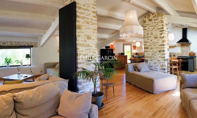 Chateauneuf-Val-Saint-Donat Other | Charm, calm and pleasure in the Provencal countryside, not far from Sisteron