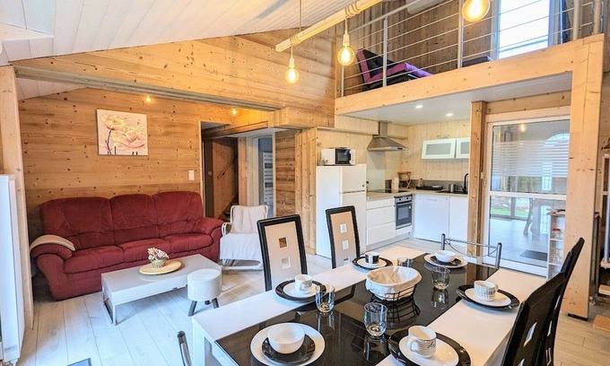 Barbey-Seroux Apartment | Charming lodge in Vosges forest with private parking