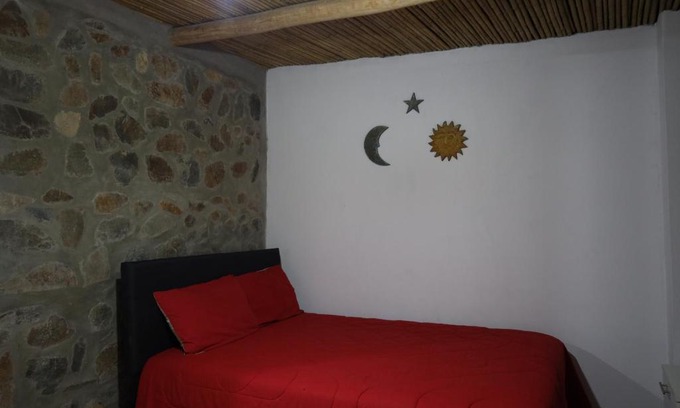Quives Cabin | Cha'skas Checkta Eco-Lodge