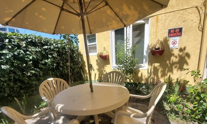 Cortez Hill House | Chadwick 205 · Bohemian Vibe - Walking Distance Convention center