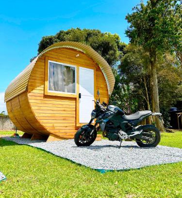 Paulas Ski Chalet | Chalé Barril com cozinha