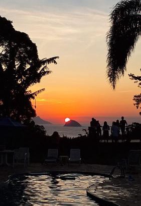 Boicucanga Beach Cabin | Chalé Boiçucanga - Condomínio Village do Mirante