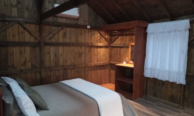 Gramado Ski Chalet | Chalé com Fácil Localização , Para Casais Apaixonados e Para Família