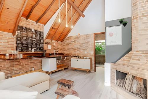 Nova Friburgo Ski Chalet | Chalé Montserrat com Lareira e Vista para as Montanhas