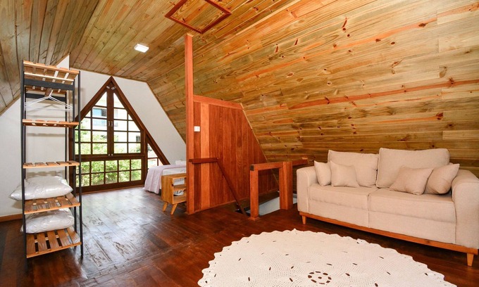 Ingleses do Rio Vermelho Ski Chalet | Chalé na Praia dos Ingleses - NIN008