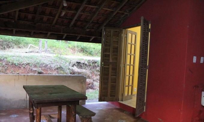 Munhoz House | Chalé no Campo na Serra da Mantiqueira