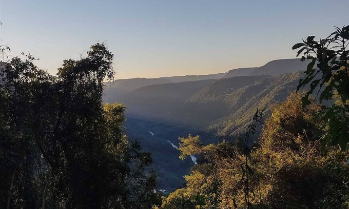 Nova Petropolis Ski Chalet | Chalé Romântico Junto a Natureza, com Vistas de 360º Para Montes e Vale