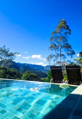 Lumiar House | Chalé vistas altas lumiar