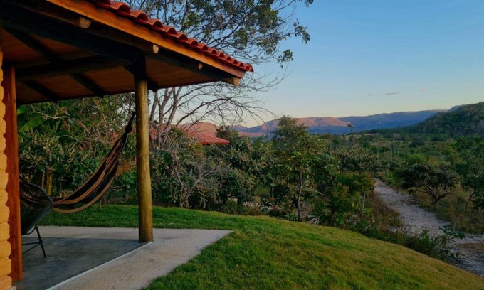 Cavalcante House | Chalés com vista exuberante e qualidade confort