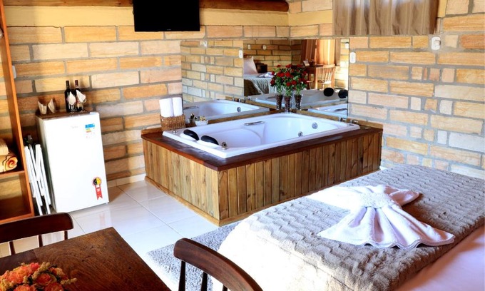 Praia Grande Cabin | Chalés Vale do Rio do Boi