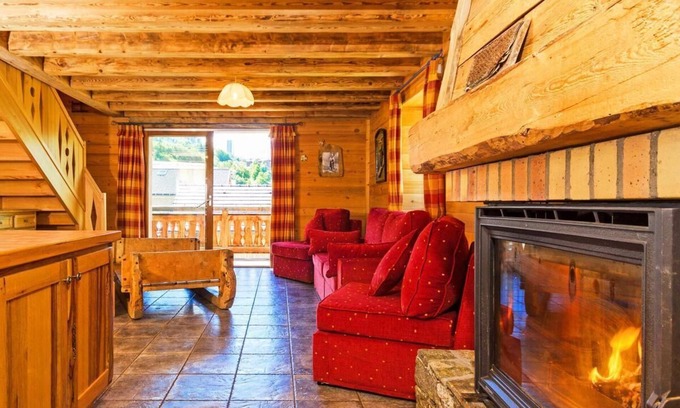 Le Bettaix Ski Chalet | Chalet, balcony, fireplace or stove, parking, tv, ski locker, 260m², Les Menuires