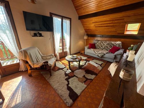 Saint-Martin-sur-la-Chambre Ski Chalet | Chalet 4 6 Pers Climatisation Proche St Francois