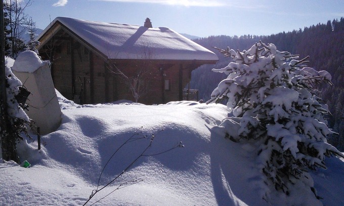 Saint-Nicolas-la-Chapelle Ski Chalet | CHALET INDEPENDENT VIE MASSIFS ARAVIS - MONT BLANC AND BEAUFORTIN