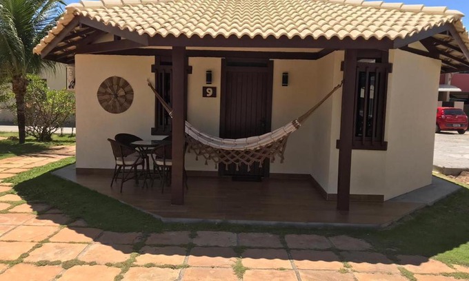Flamengo Cabin | Chale Mamelucos em Frente A Praia de Ipitanga Salvador Bahia