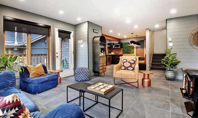 Stoneham Ski Chalet | Chalet- 10 Chemin Alpin