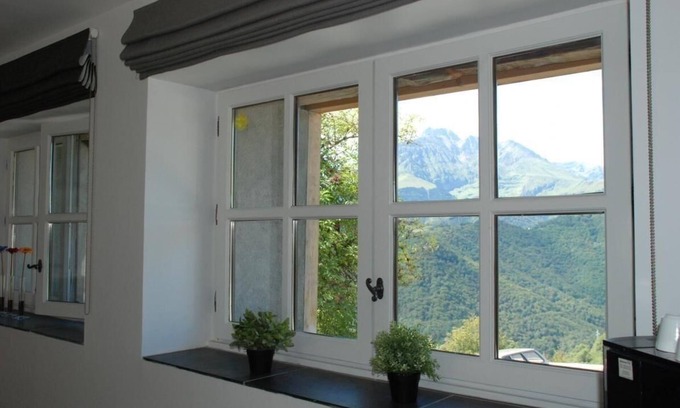 Ris Ski Chalet | CHALET 10 pers PYRENEES loudenvielle BALNEA vallée du Louron