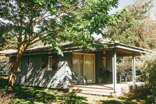 Saint-Denis-d'Oleron Ski Chalet | Chalet 2 étoiles - Piscine - eebbhi