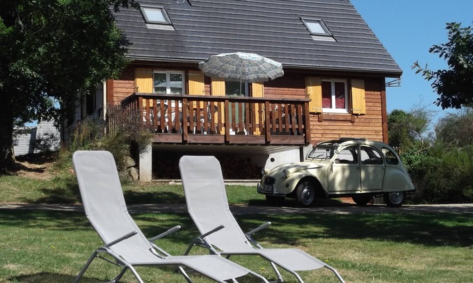 Chapdes-Beaufort Ski Chalet | Chalet 3 Chambres, 7 Personnes, Très Grand Terrain, Calme et Verdure
