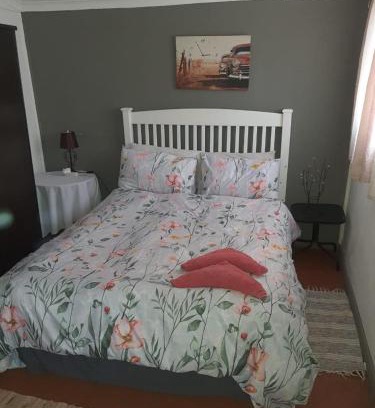 Broederstroom Ski Chalet | Chalet 6 At Cynthias Country