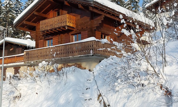 Le Cornix Ski Chalet | Chalet 80 m² - 4 bedrooms