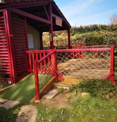 Estang Ski Chalet | Chalet accueillant avec vue sur le lac