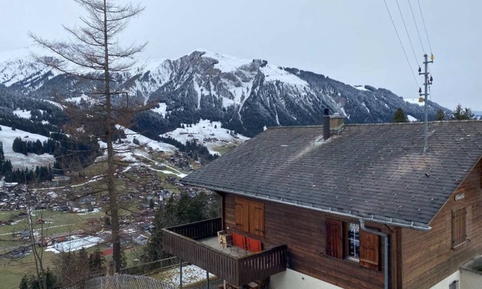 Lenk Ski Chalet | Chalet Alpenmoos 7 min Skilift, 7 min Village
