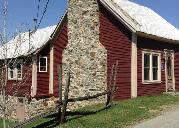 Orford Lake Ski Chalet | Chalet ancestral l'Orignal
