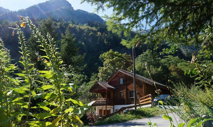 Naters Ski Chalet | Chalet Anni: Cozy living in the Valais