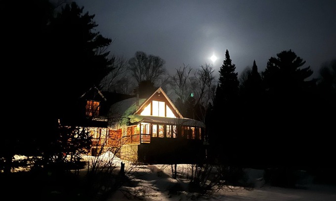 Saint Come Ski Chalet | Chalet au Bord de la Rivière & à Proximité de Sentiers de Randonnée Incroyables