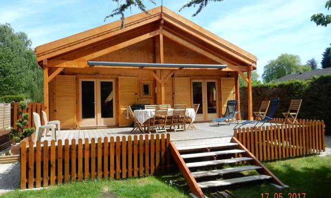 Saint-Sauveur-les-Bray Ski Chalet | Chalet au Domaine de la Goujonne