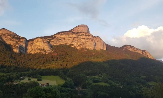 Le Petit-Bornand-les-Glieres Ski Chalet | Chalet au Calme, vue Magnifique