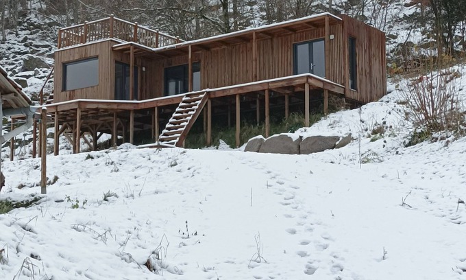 Cornimont Ski Chalet | Chalet Avec Rooftop à Proximité des Commodités ! Idéal Pour les Couples !