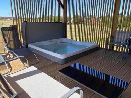 La Quarte Ski Chalet | Chalet avec spa, Au Bois Quartois