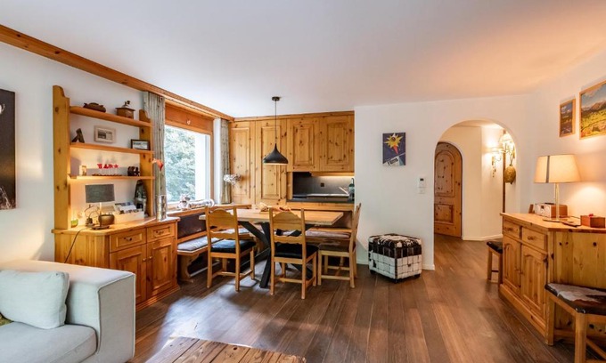 Waldhaus Flims Apartment | Chalet Belmont