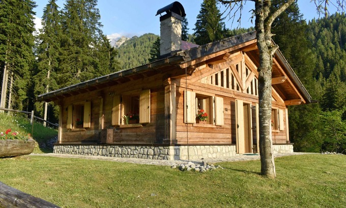 Madonna di Campiglio Ski Chalet | CHALET BRENTA DOLOMITES