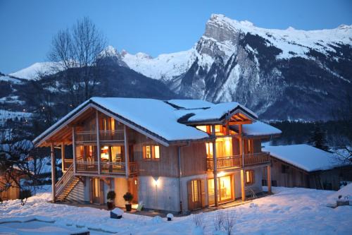 Samoens Ski Chalet | Chalet Brio