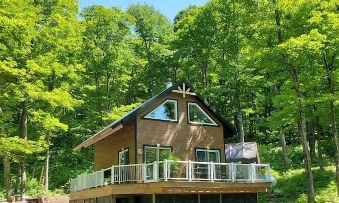 Stoneham-et-Tewkesbury Ski Chalet | Chalet Retour à la Source