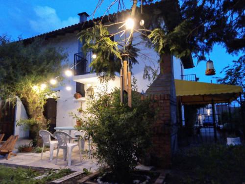 Mar del Plata House | Chalet Caserón de Tejas, Amplia y confortable casa para hasta 11 huéspedes